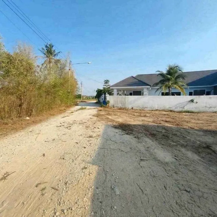 Land for sale in Toongklom Tanman