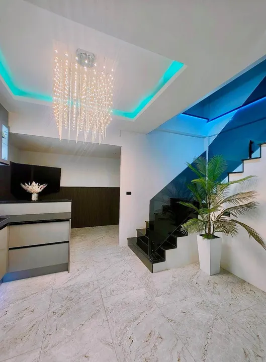 2 Bedroom Townhouse for sale in South Pattaya
