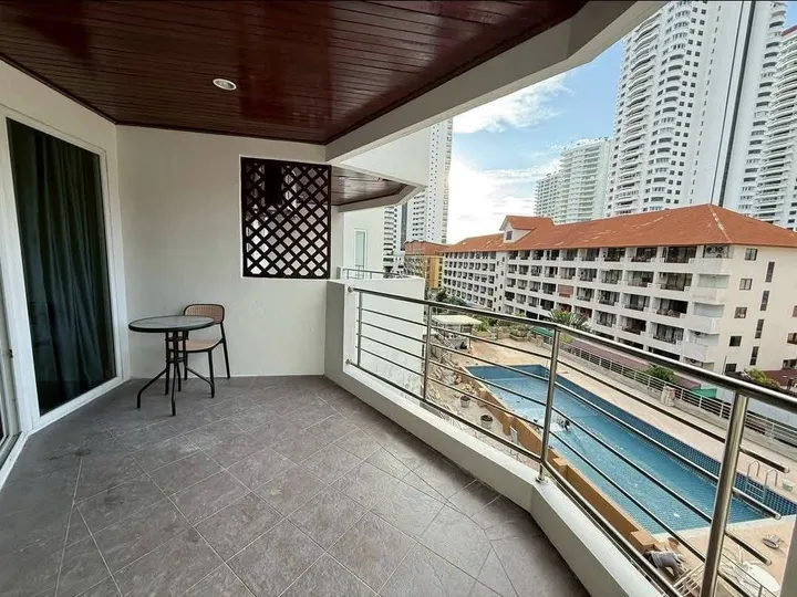 Photo from a listing at Jomtien Plaza Residence