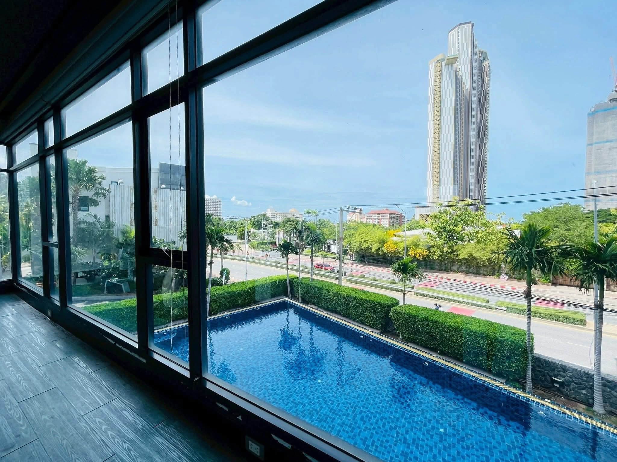 Condo for rent at Dusit Grand Condo View