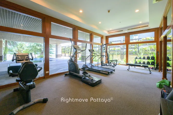 1 Bedroom Condo for sale at Pine Shores