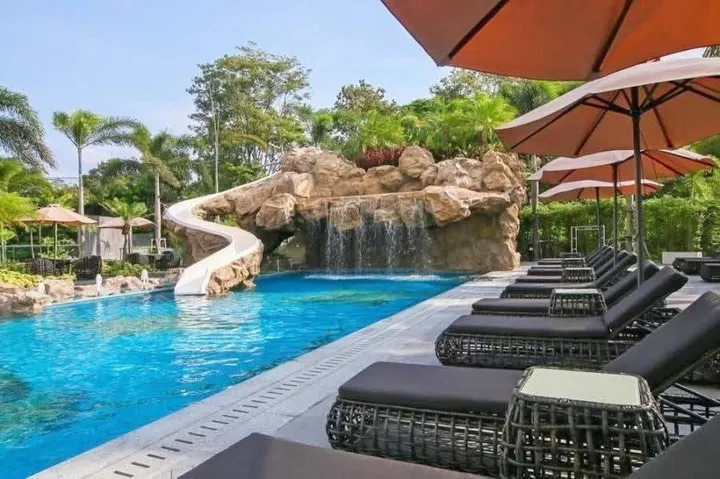 Photo from a listing at Sky Residence