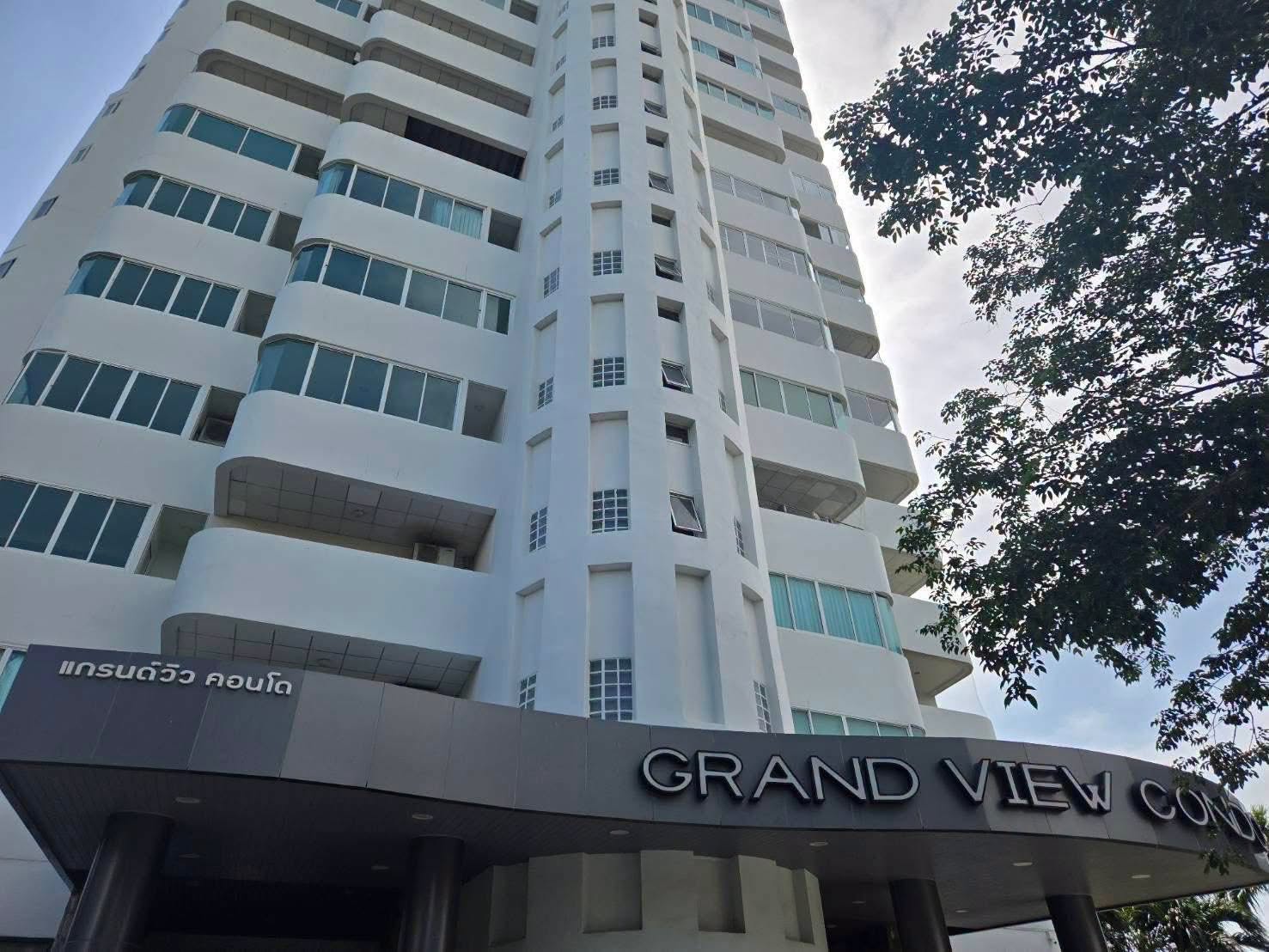 Condo for sale at Grand View Condo