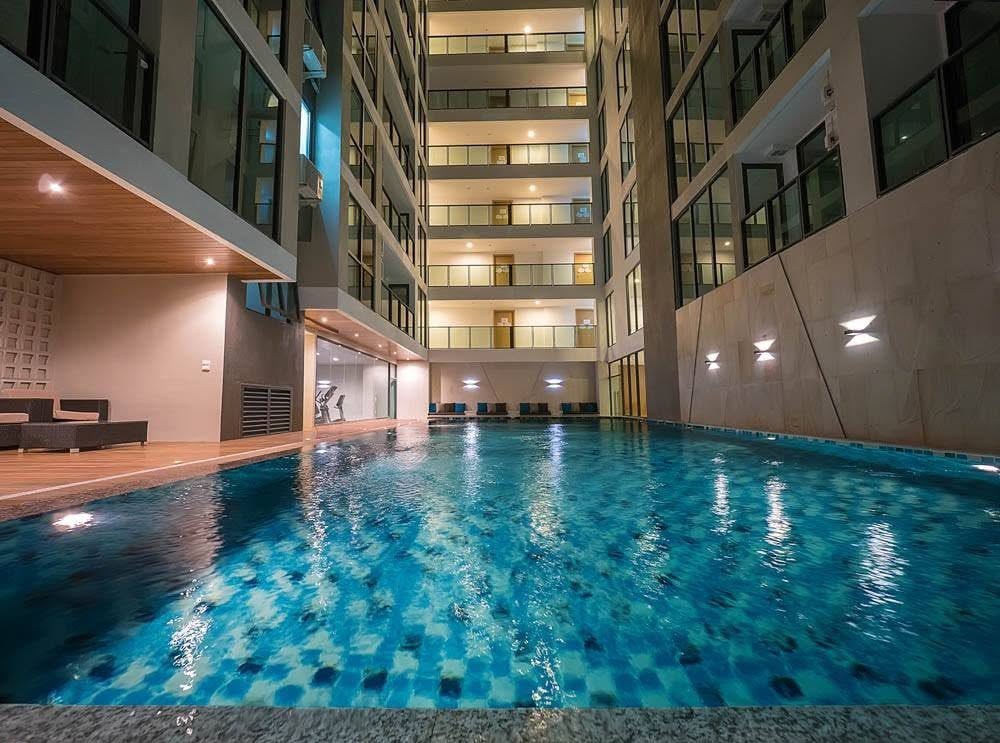 2 Bedroom Condo for rent at Aurora