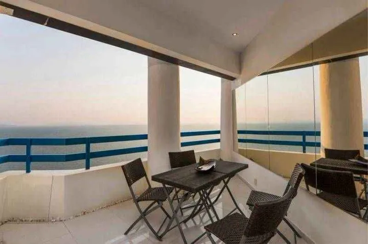 Photo from a listing at Jomtien Plaza Condotel