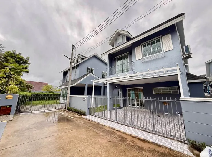 3 Bedroom House for rent at Winston Village