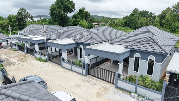 3 Bedroom House for sale in Mabprachan
