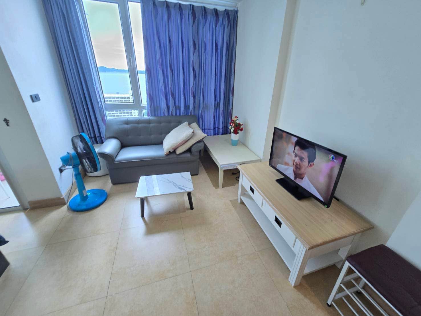 Studio for rent at The Cliff Pattaya