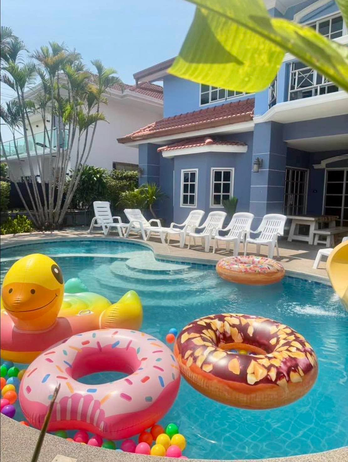 5 Bedroom Villa for rent in Chaiyapruek