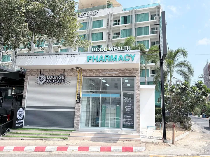 Commercial for sale in Pratumnak