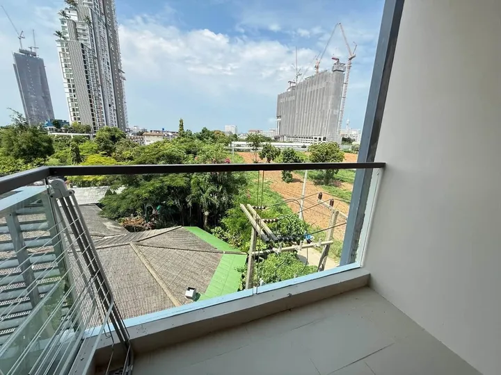 1 Bedroom Condo for rent at Laguna 1