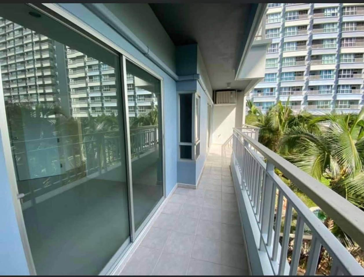 1 Bedroom Condo for sale at Lumpini Park Beach Jomtien