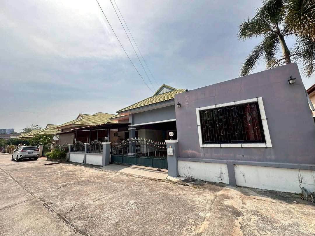 5 Bedroom House for sale at Pornprapanimit 3
