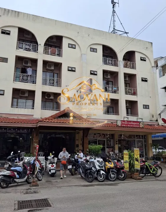 Commercial for sale in Soi Buakhao