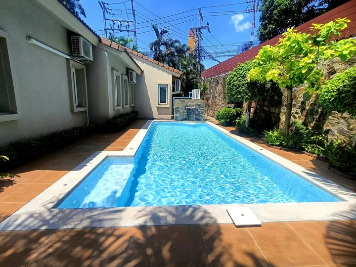 3 Bedroom Villa for sale at Silk Road Village