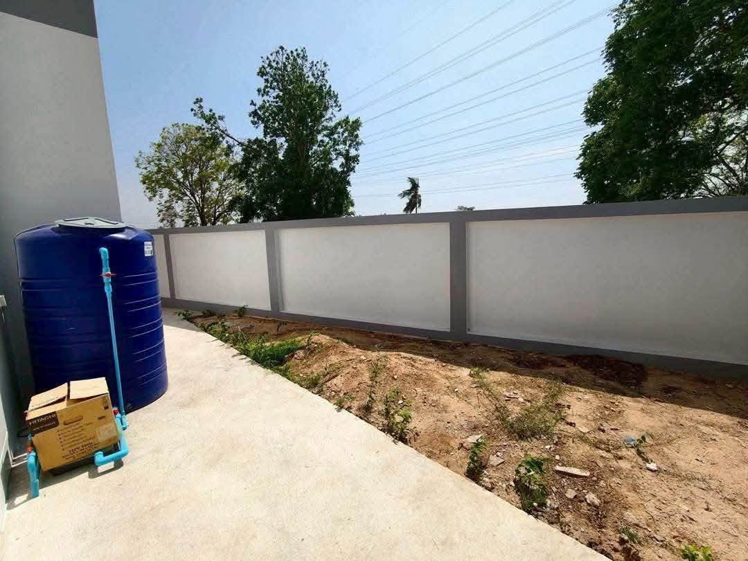 4 Bedroom House for sale in Takhian Tia