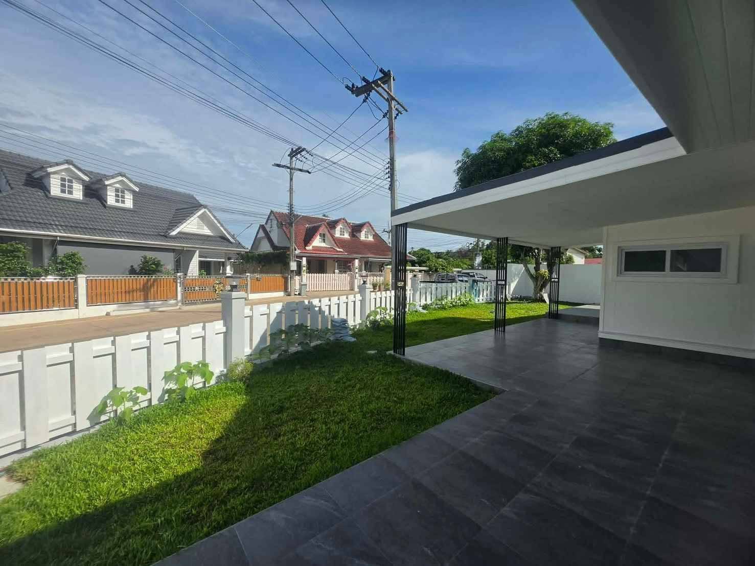 5 Bedroom House for rent in Noen Plub Wan