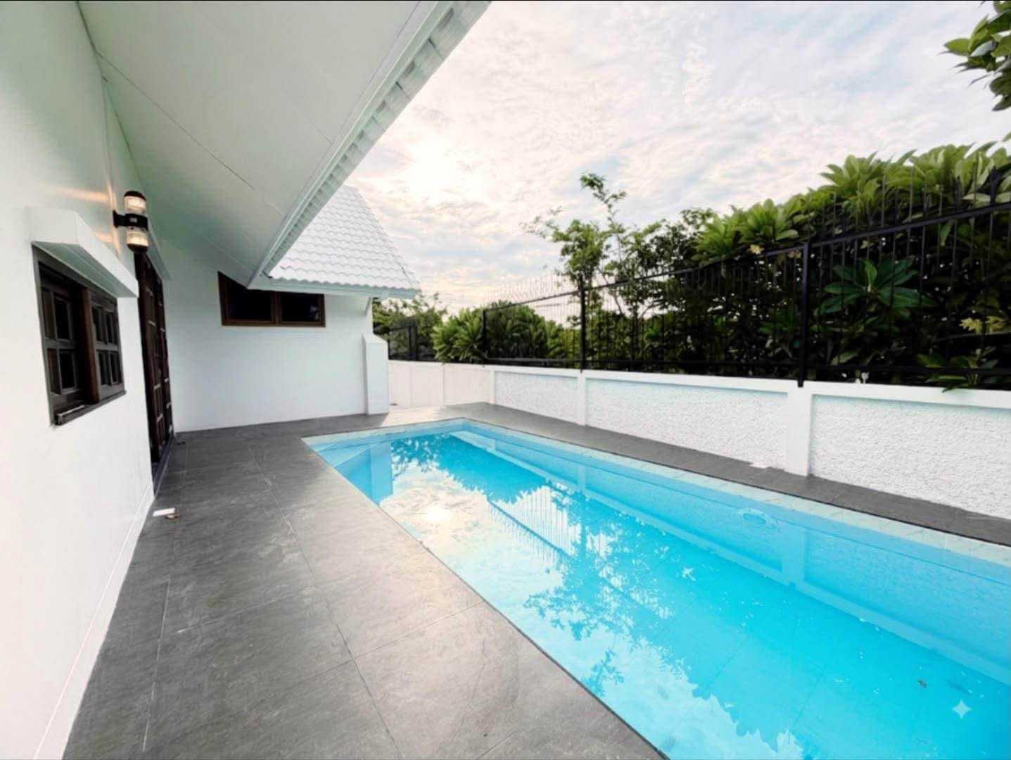 3 Bedroom Villa for sale in Toongklom Tanman