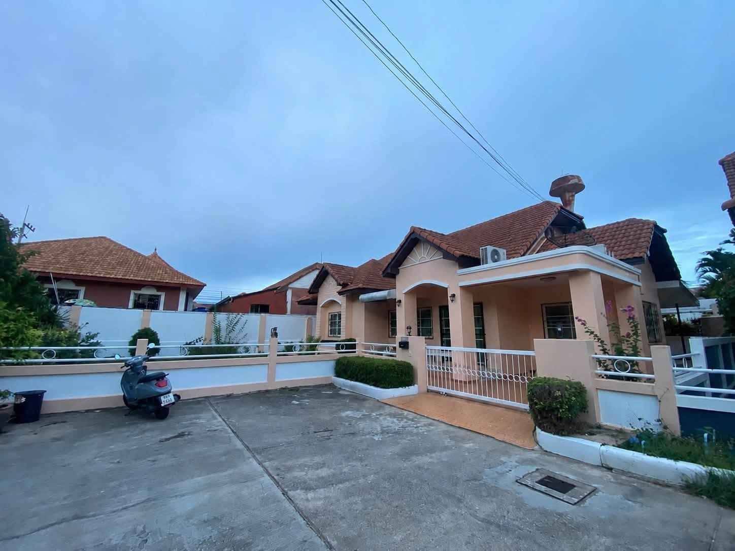 2 Bedroom House for rent at Mike Orchid 1