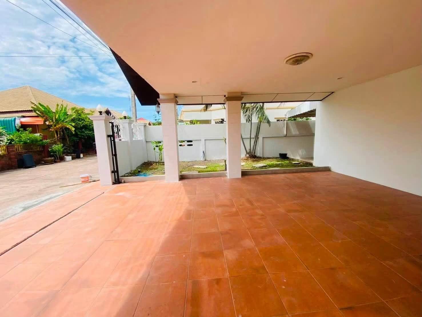 4 Bedroom House for rent at Wanthip 2