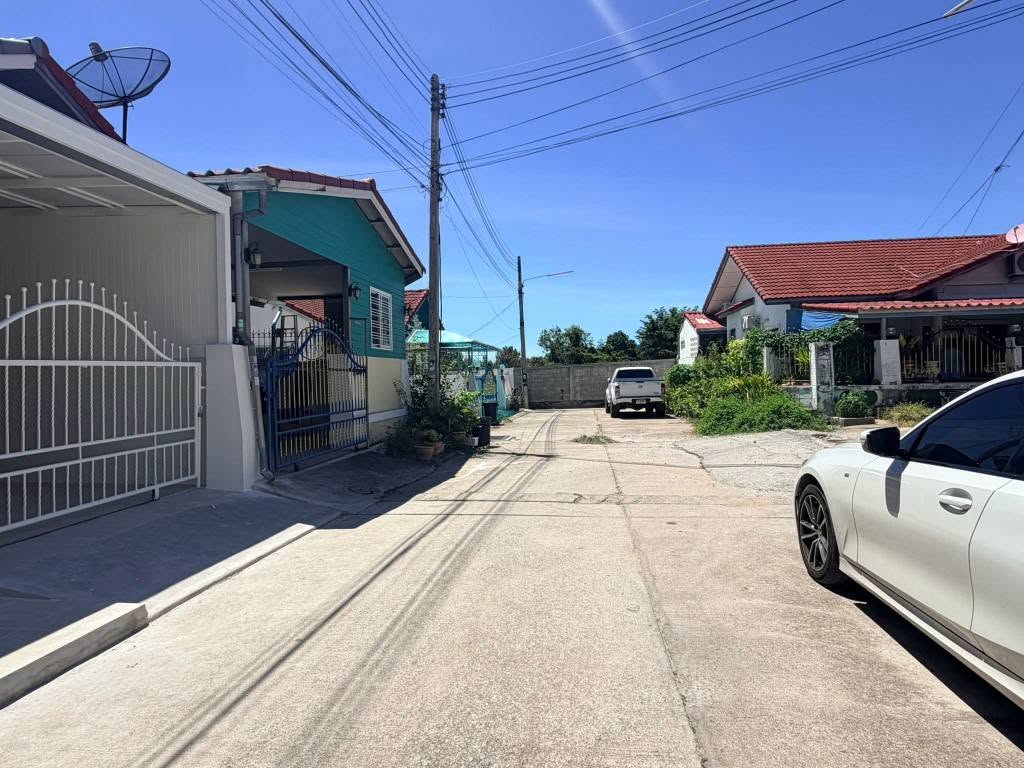 2 Bedroom Townhouse for sale in Khao Talo