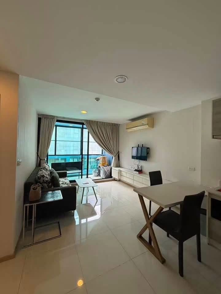 2 Bedroom Condo for rent at Aqua Condo