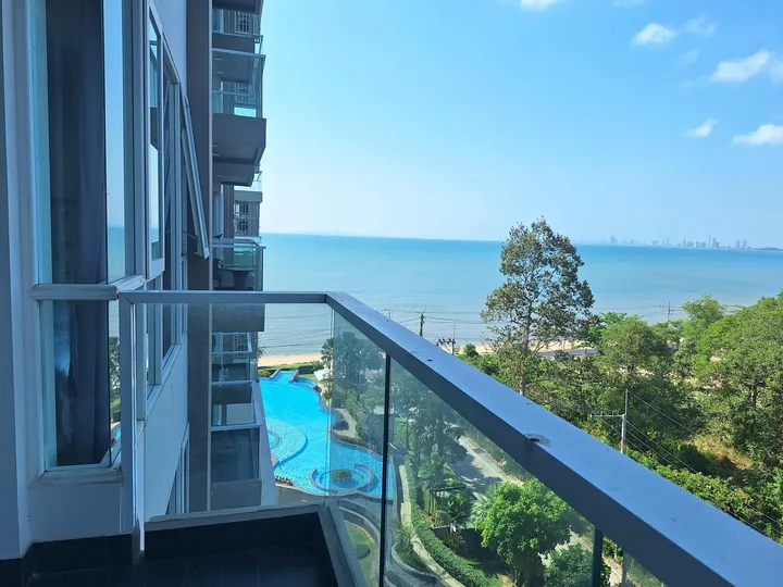 1 Bedroom Condo for sale at Delmare