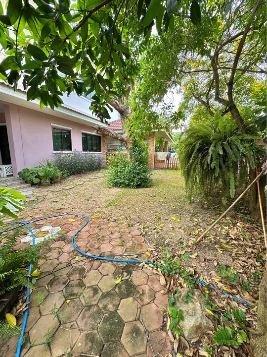 5 Bedroom House for sale in Sriracha