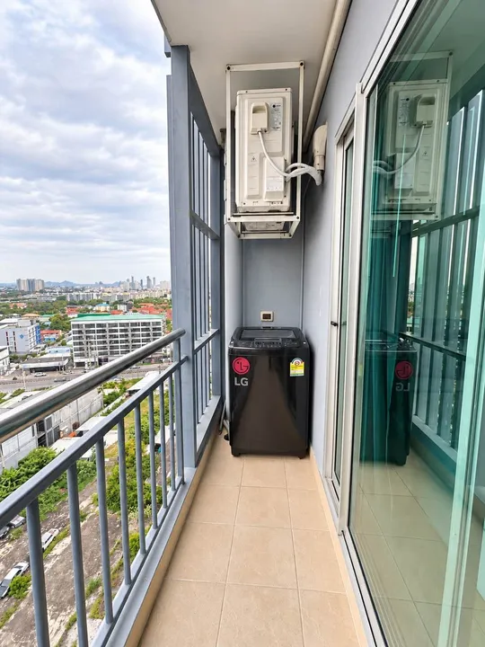 Studio for rent at Supalai Mare