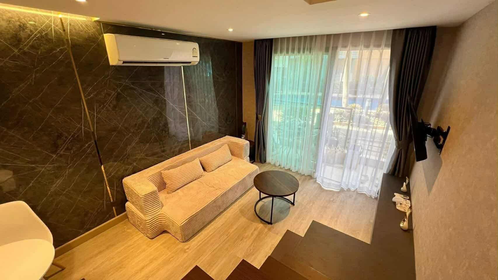 1 Bedroom Condo for sale at Laguna Beach Resort 2