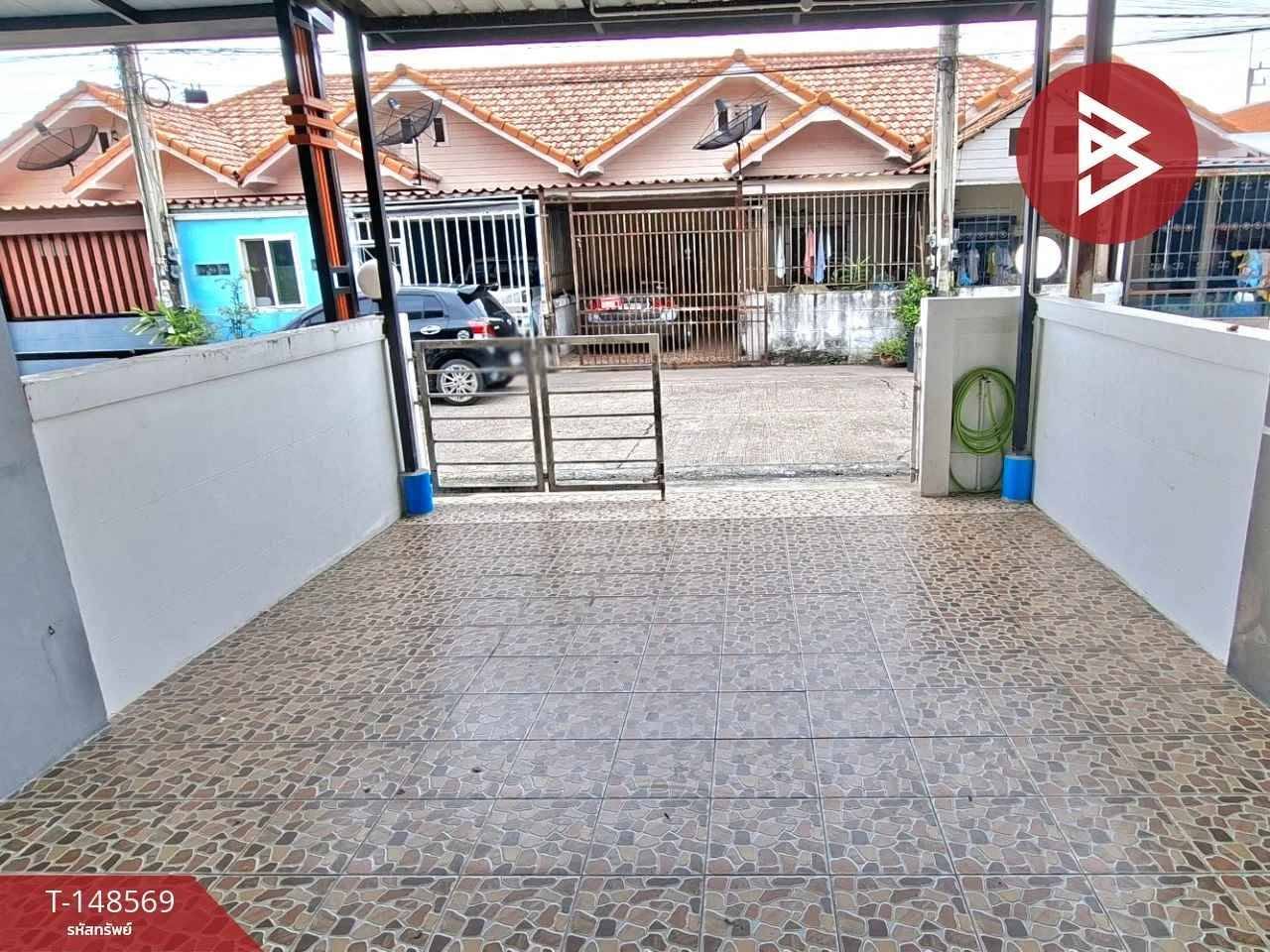 2 Bedroom Townhouse for sale at Parinda Sukprayoon