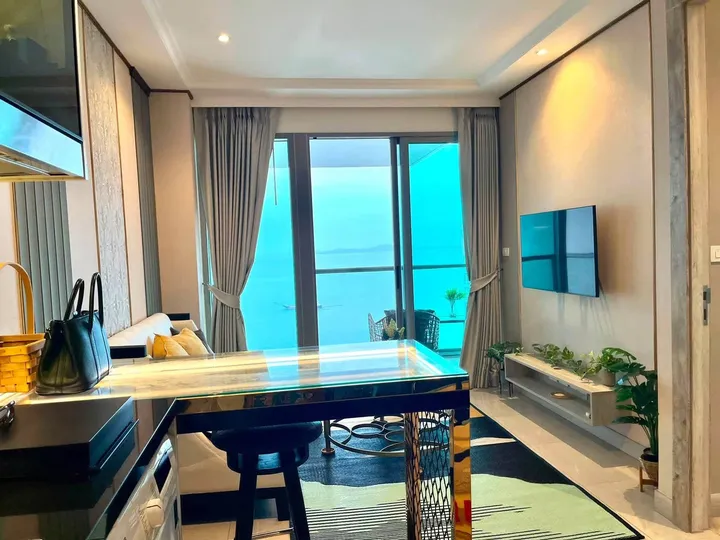 Photo from a listing at Riviera Monaco