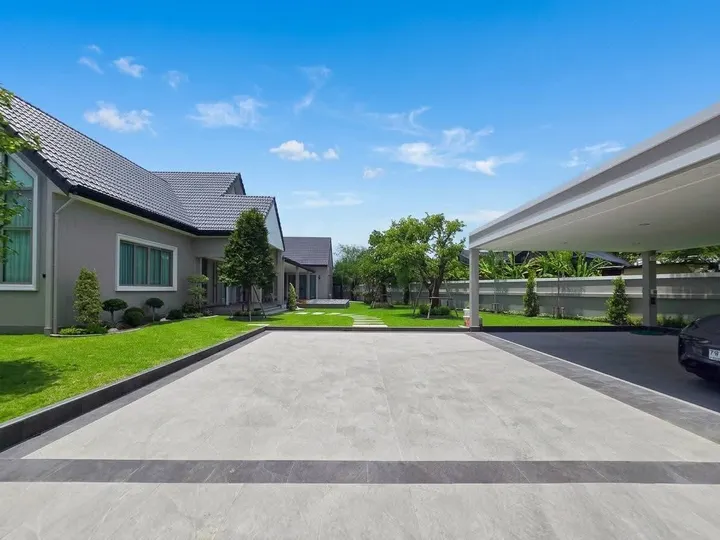 4 Bedroom Villa for sale at The Private 22 Pattaya