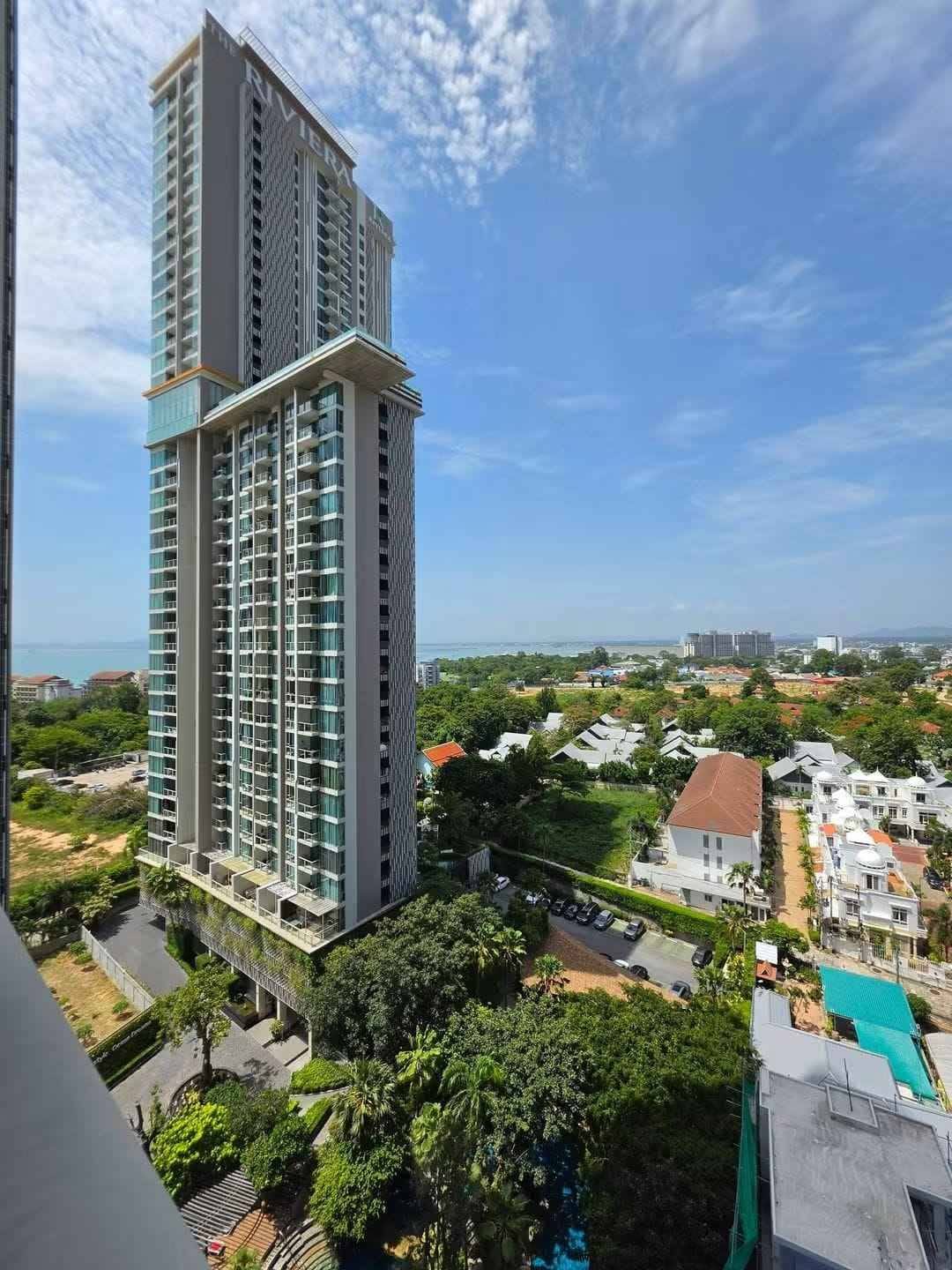 1 Bedroom Condo for sale at Riviera Wongamat