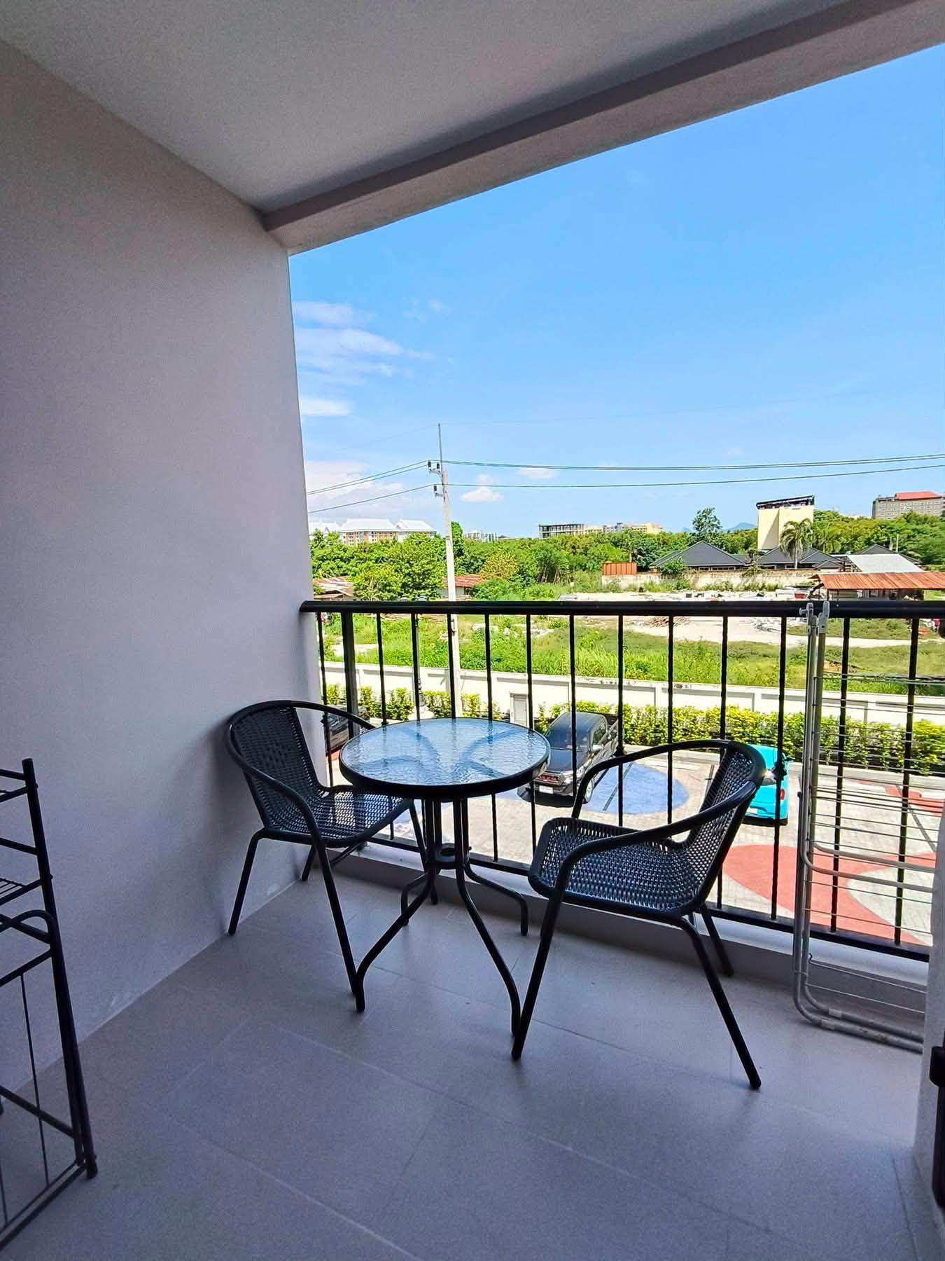 Condo for rent at Espana Condo Resort