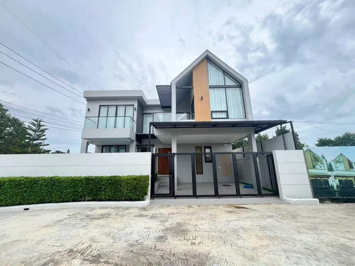 4 Bedroom Villa for sale at Cherliz Poolvilla