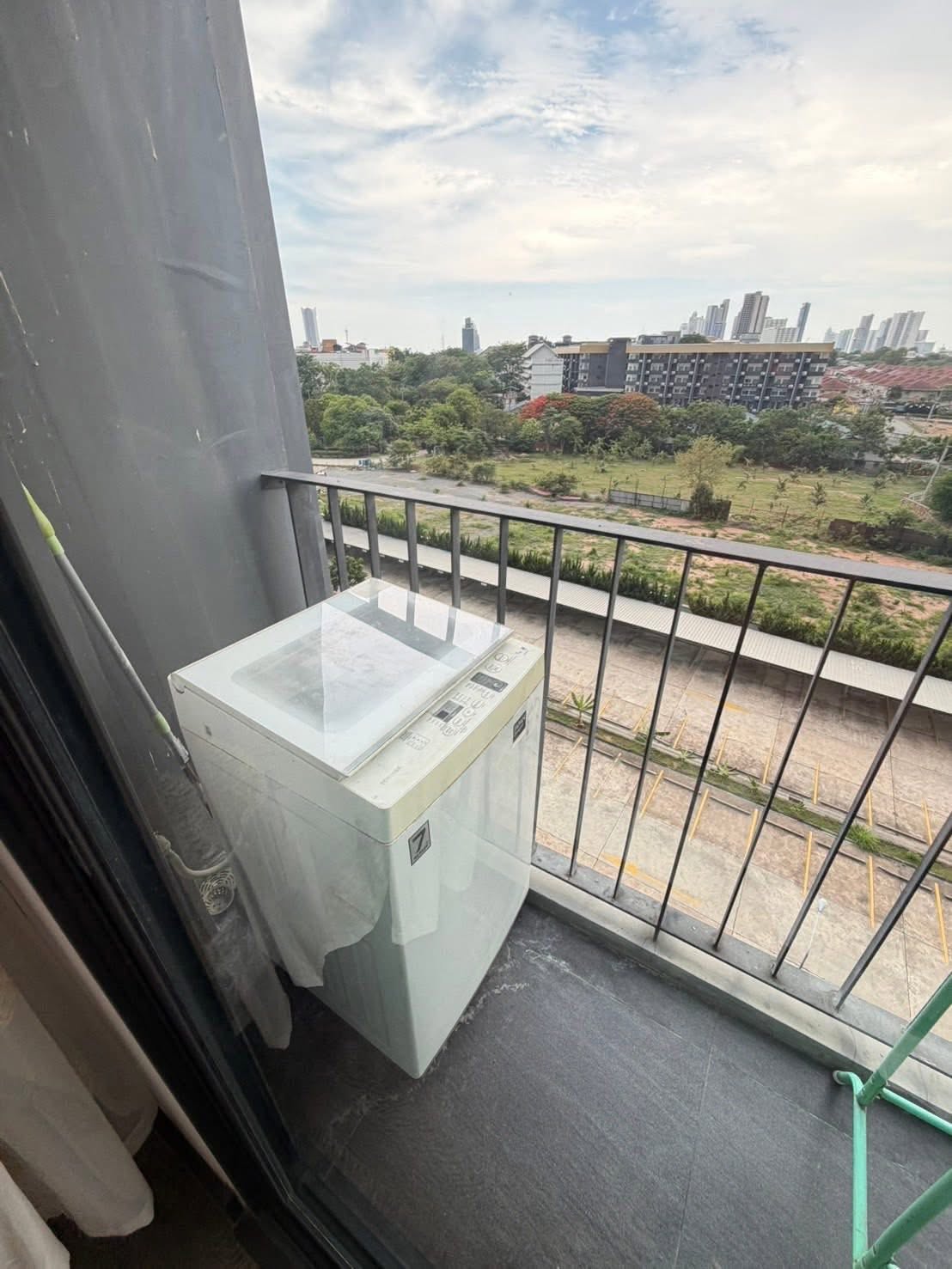 Condo for rent at Posh Condo