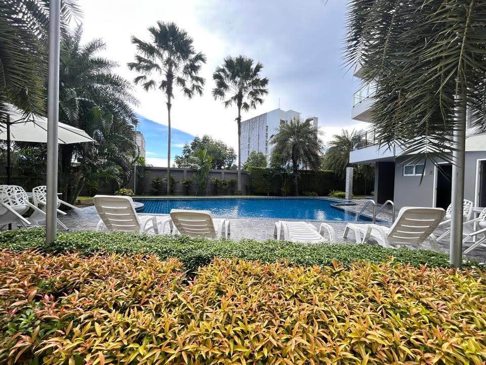 Studio for rent at Whale Marina
