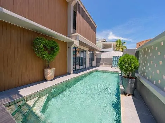 5 Bedroom Villa for sale in Thepprasit