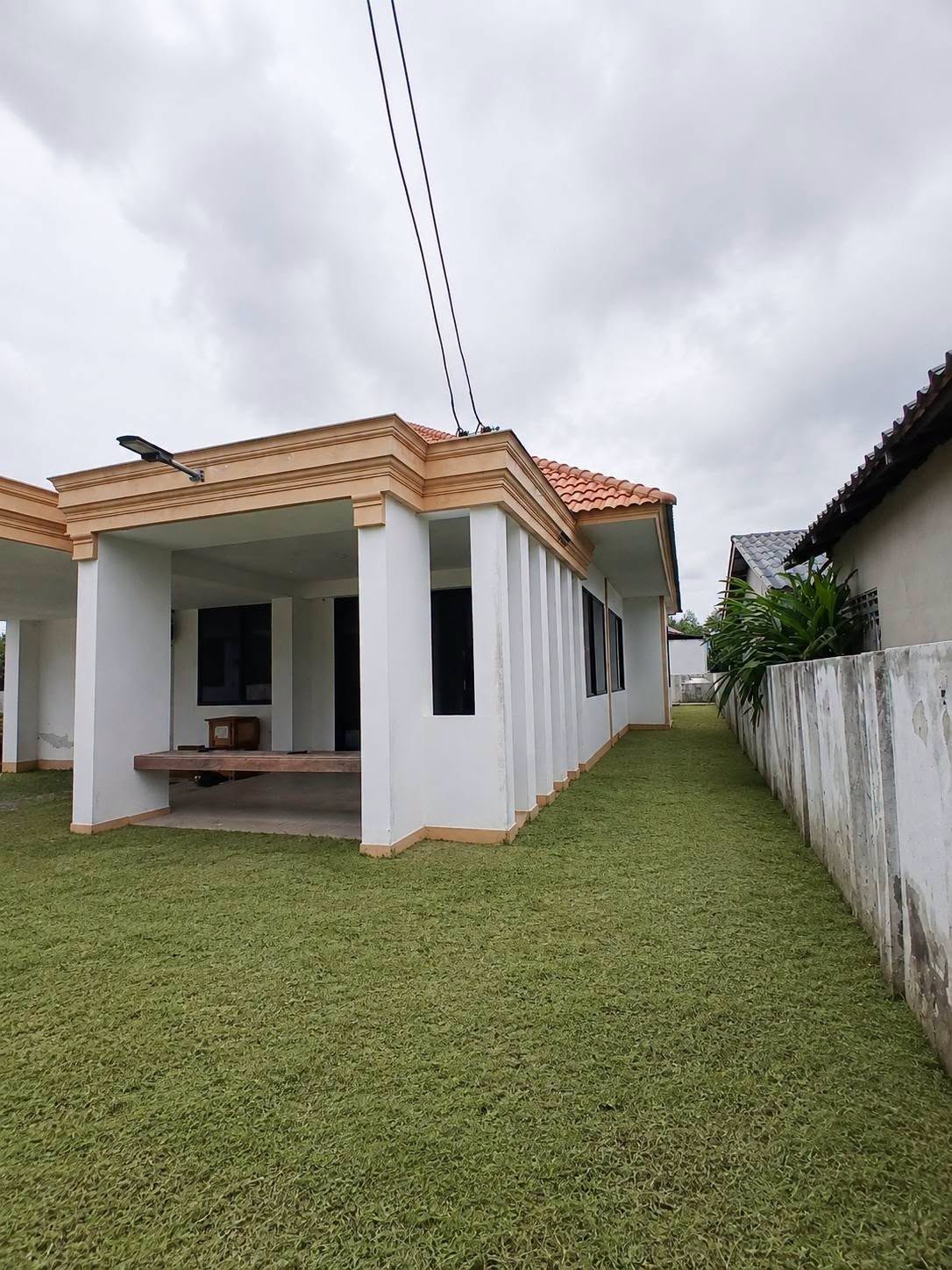 3 Bedroom House for sale in Pong