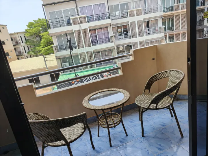 Studio for rent in Soi Buakhao