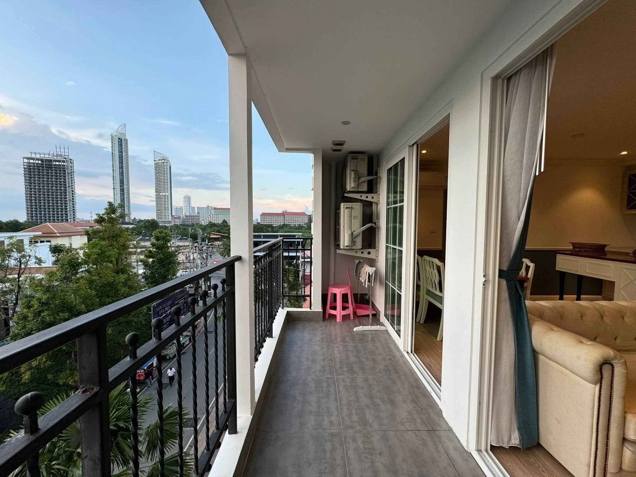 2 Bedroom Condo for rent at Seven Seas Cote d'Azur