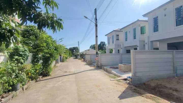 2 Bedroom House for sale at Ek Ari The Nest