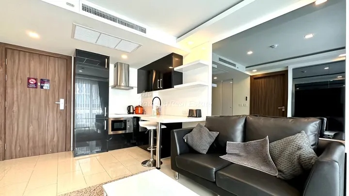 1 Bedroom Condo for sale at Grand Avenue