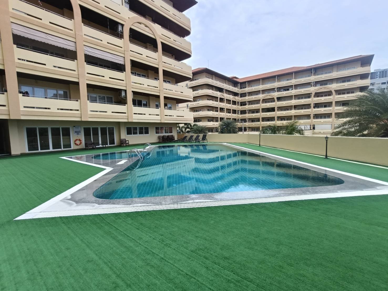 1 Bedroom Condo for rent at View Talay Residence 3