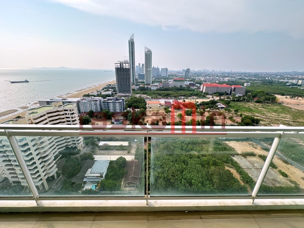 2 Bedroom Condo for rent at Veranda Residence