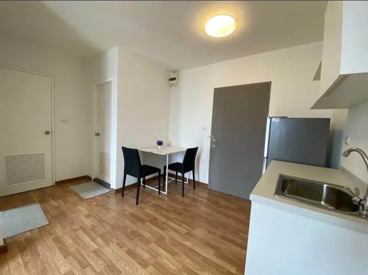 1 Bedroom Condo for rent at The Trust Residence