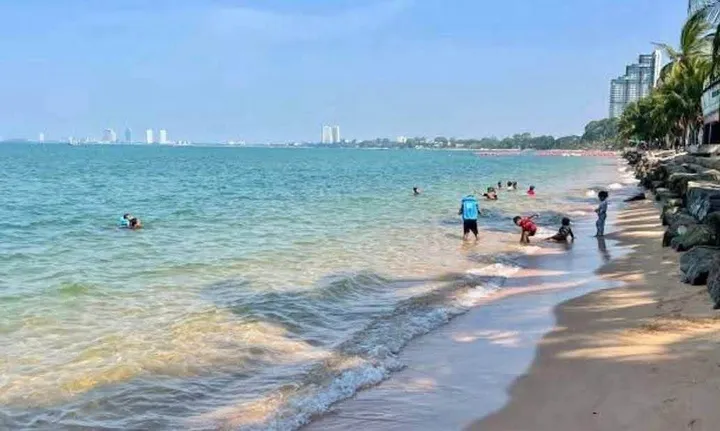 Land for sale in Bang Saray