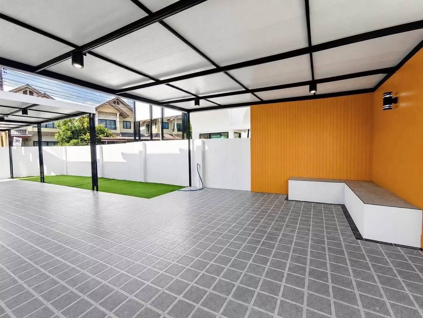3 Bedroom House for sale at Baan Somthawin 2