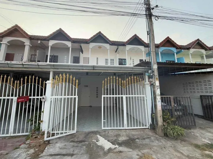 2 Bedroom Townhouse for rent at Keang Tawan Village